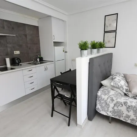 Estudio Brisas X Апартаменти Торрев'єха